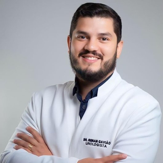 Dr. Renan Domingues Gavião de Carvalho