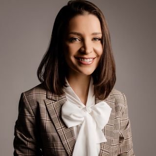 Dra. Fernanda Gomes Sentone