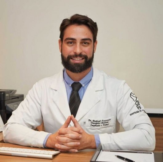 Dr. Rafael Travassos
