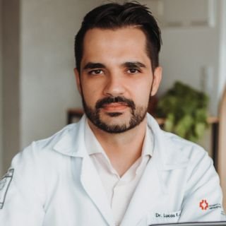 Dr. Lucas Resende Lucinda Mangia