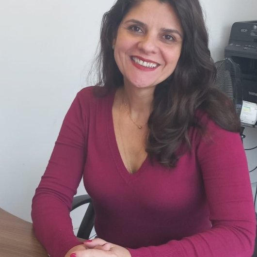 Luciana Pires Januzi