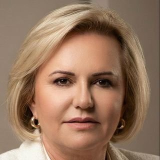 Dra. Emilia Alexandrino