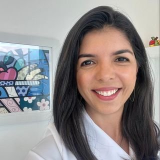 Juliana Bueno