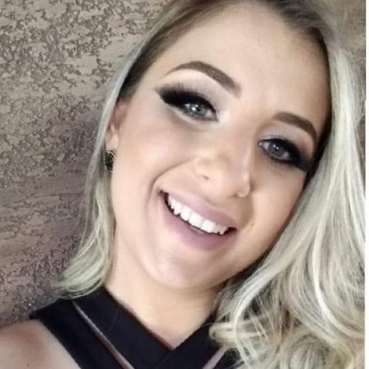 Pamela Faria Gallo