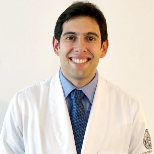 Dr. Gustavo Fagundes