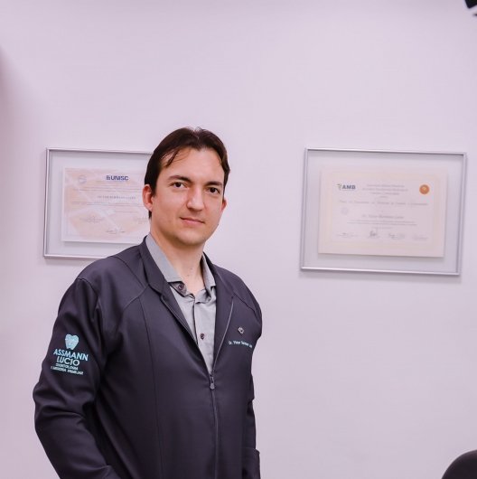 Dr. Victor Burmann Lucio