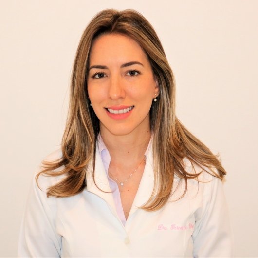 Dra. Fernanda Gabriel Santos da Silva