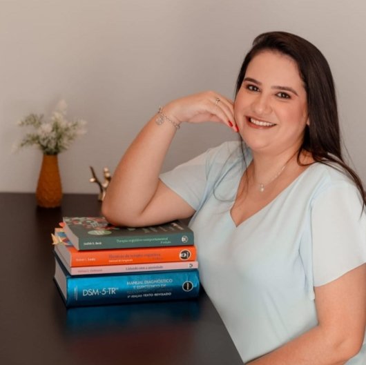 Letícia Álvares Figueiredo Silva