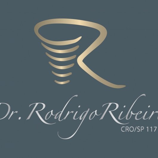 Dr. Rodrigo Ribeiro