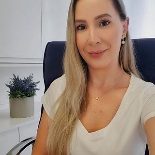 Dra. Jaqueline Gobbi