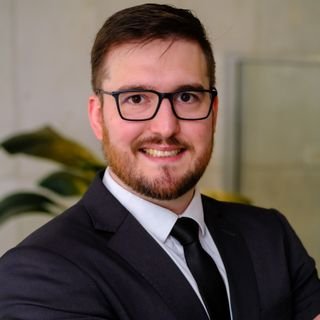 Dr. Ricardo Augusto Tenfen Carneiro