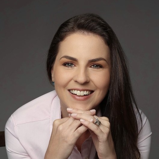 Dra. Priscila Gabriella Cararo Merlos
