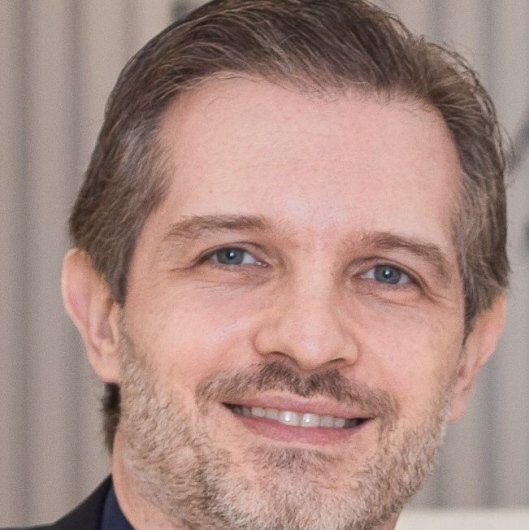 Dr. Patrick Wachholz