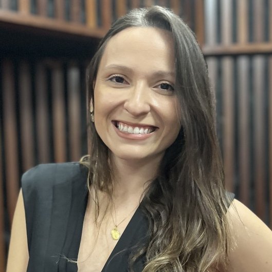 Dra. Ana Cecília Ribeiro
