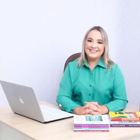 Prof. Roberta Kelly de Oliveira Brito