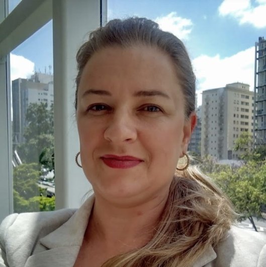 Dra. Cíntia Bossle