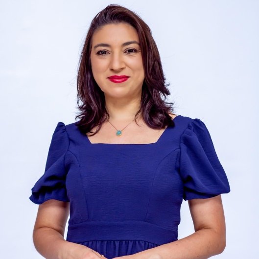 Dra. Denise Oliveira Escobar
