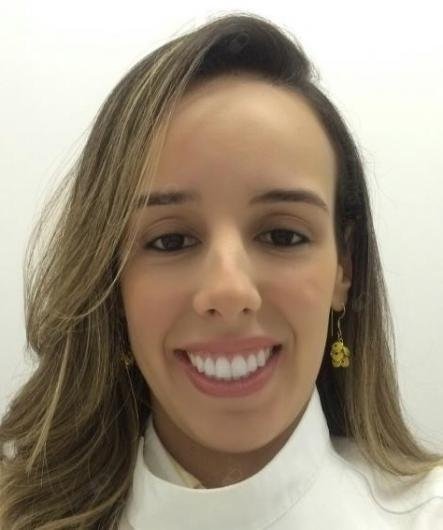Dra. Luceana Barreira Forte