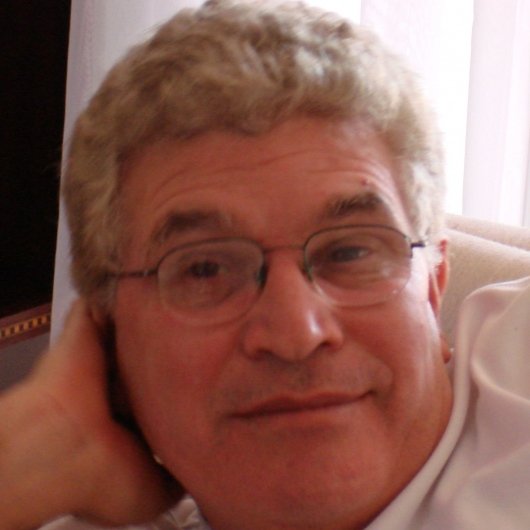 Dr. Selenio Campos