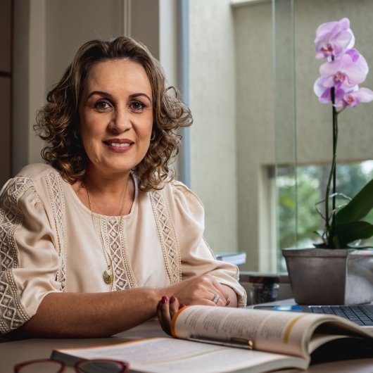 Dra. Ana Flávia de Sales Costa