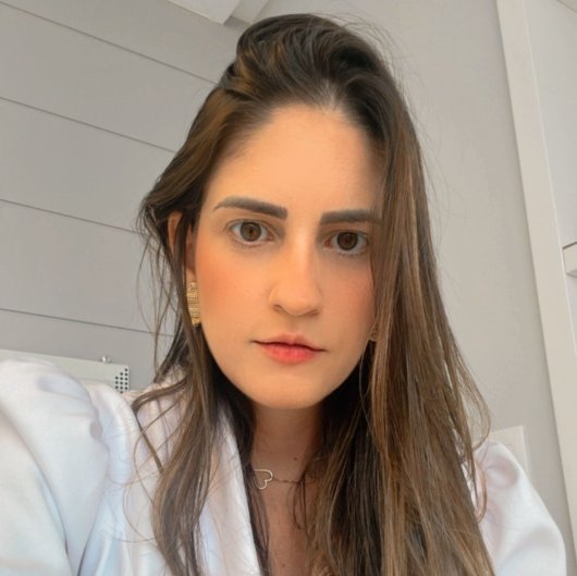 Dra. Lorena Tonetto Gonçalves
