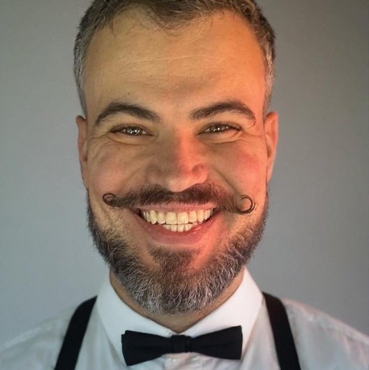 Dr. Eder Caloi Barro