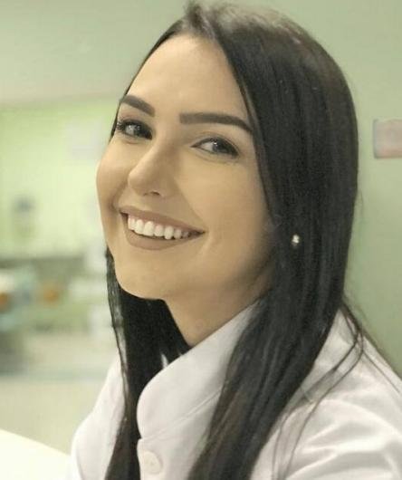 Dra. Bruna Oliveira