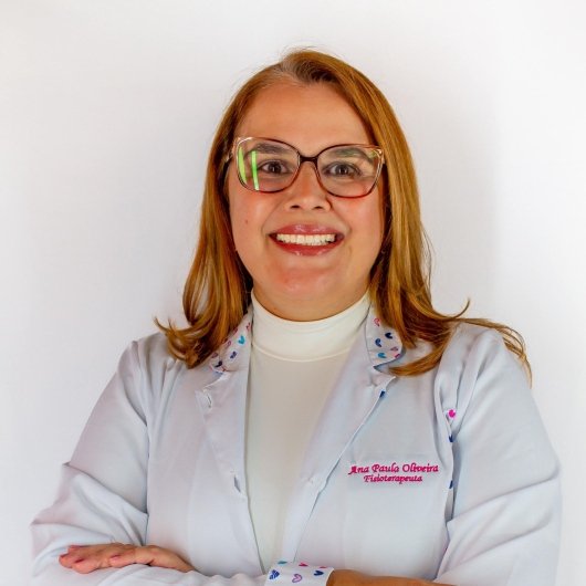 Dra. ANA PAULA B OLIVEIRA