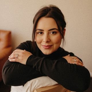 Dra. Tayná Porto