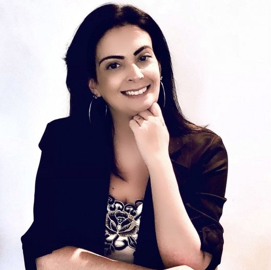 Carolina Rodrigues Santarém Muniz