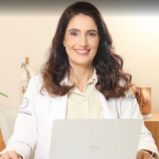Dra. Vanessa Leão Pedrozo Rajo