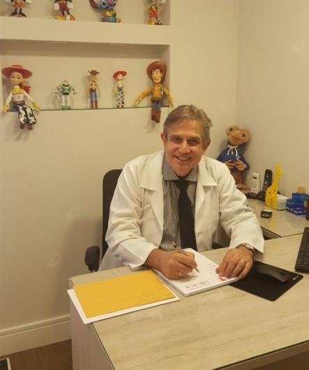 Dr. Salvador Lioi
