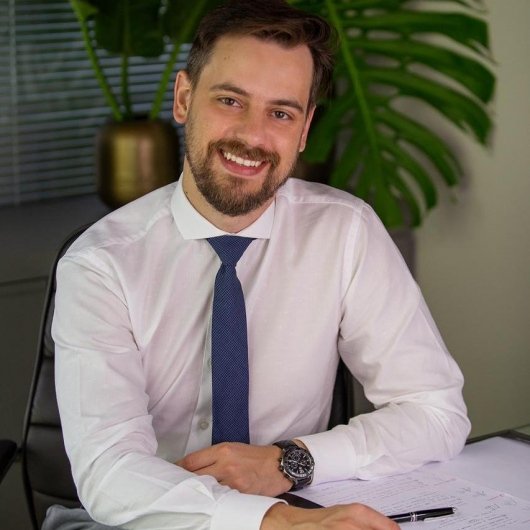 Dr. André G. Weiss