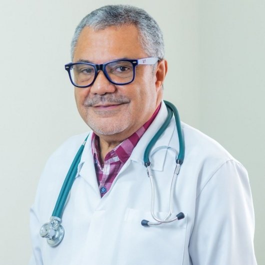 Dr. Antonio Carlos Pires Maciel