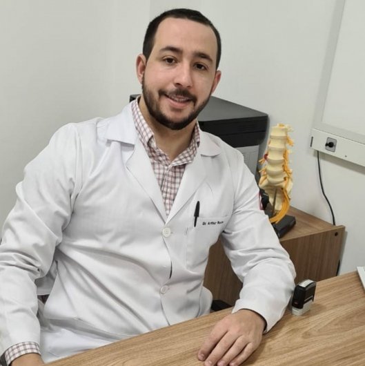Dr. Arthur Rocha