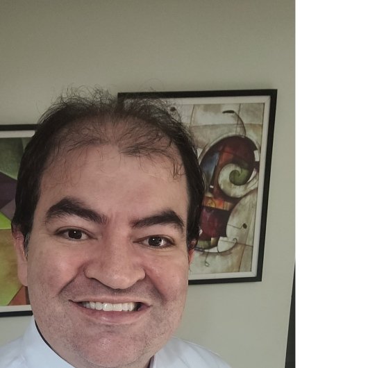 Dr. Gilliard Máximo