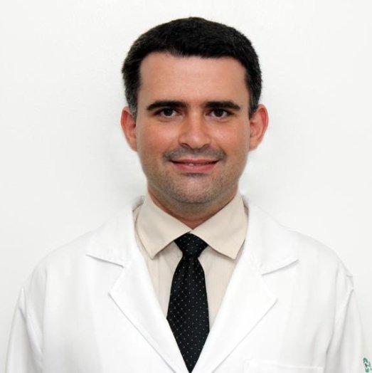 Dr. Lazaro Cezario