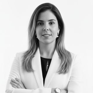 Dra. Natália de Paula Santos Vecchio