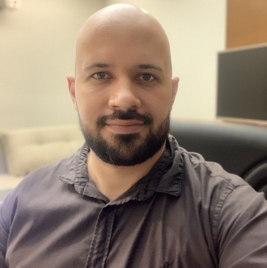Dr. Osmar Castro