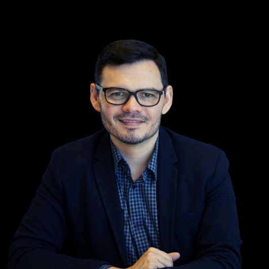 Dr. Roberto Pinheiro