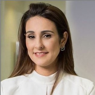 Dra. Fábia Valente