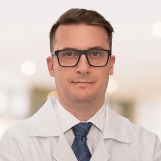 Dr. Marcus Vinicius Crestani