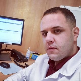 Dr. Gustavo Correia Machado
