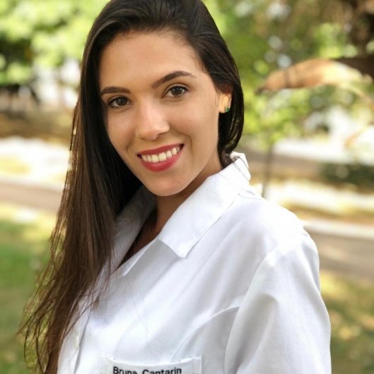 Bruna Cantarin Cardoso
