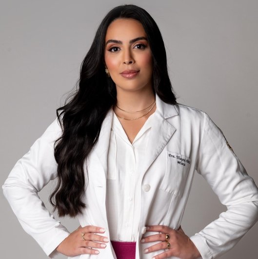 Dra. Thayná Morais