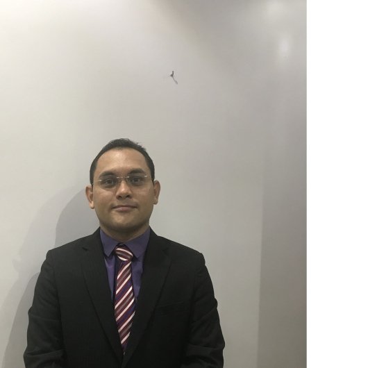 Dr. Carlos Soares