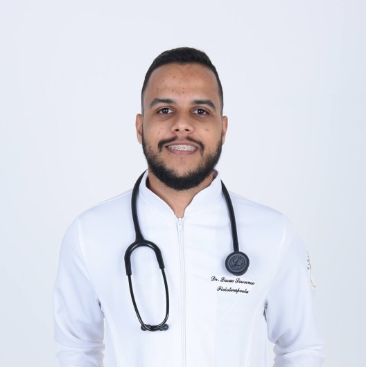 Dr. Lucas Lourenço Fernandes Mendes