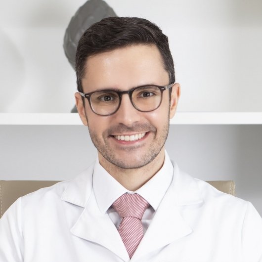Dr. Leonardo Pontual Lima