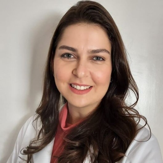 Dra. Nayara Ramos Antelo