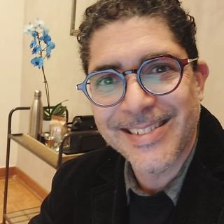 Dr. Jean Almeida